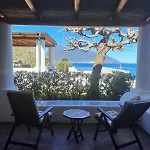 Ericussa, Sulla Con Vista Mare *