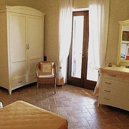 Ericussa, Sulla Con Vista Mare Acquacalda